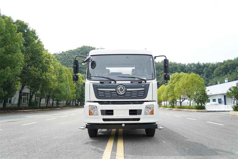 東風(fēng)天錦VR灑水車 15方（燃油車） EQ5183GPSSDF6